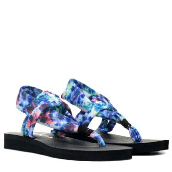 tie dye skechers sandals